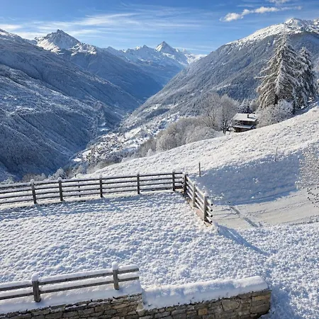 Matterhorn Your Dream 4 Vallées Chalet *